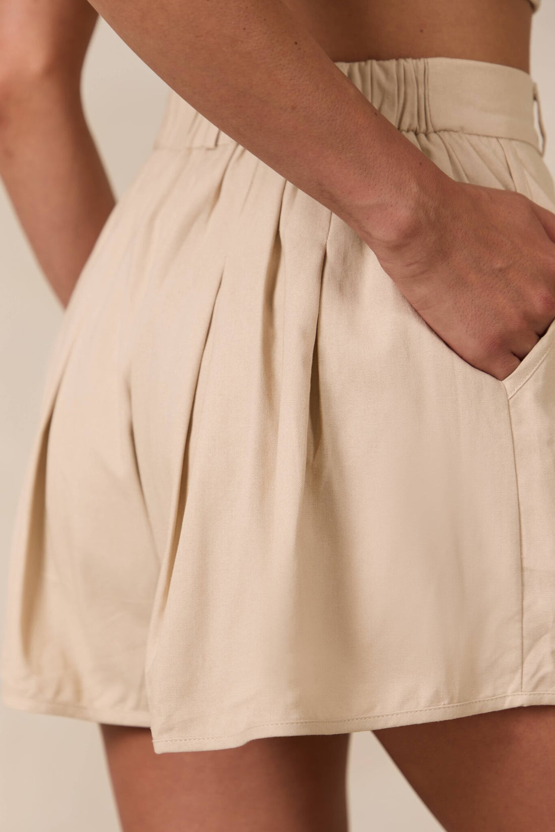 Florence Shorts - Sand